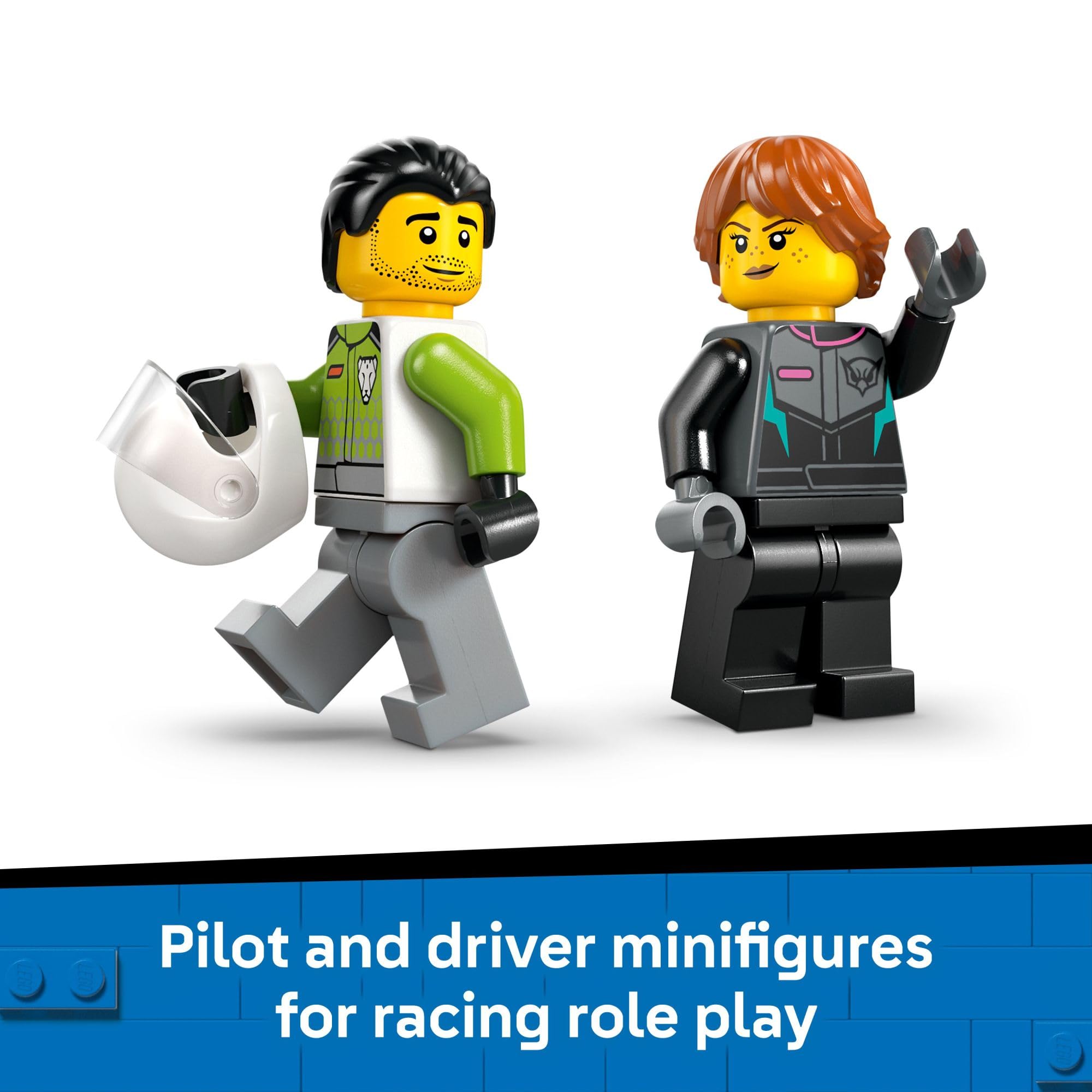LEGO comparación de tamaño con mano que ayuda a entender escala y portabilidad