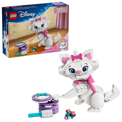 LEGO Marie vista frontal del set empaquetado mostrando figura posable y colores vibrantes