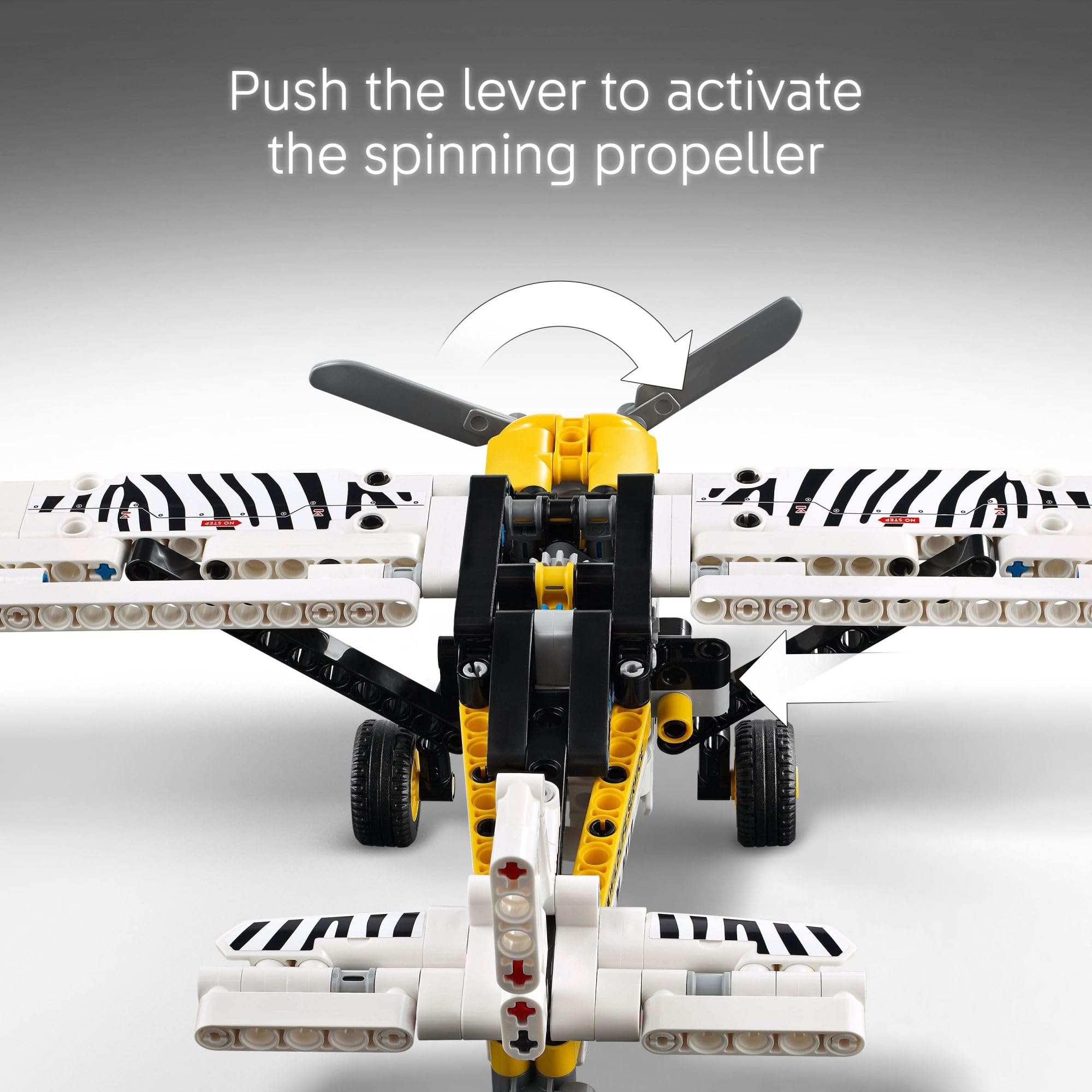 LEGO Technic detalle del estampado cebra que inspira misiones de conservación