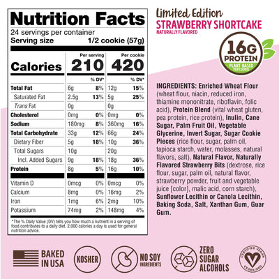 Lenny & Larry's galleta junto a una taza para comparar tamaño y porción nutritiva