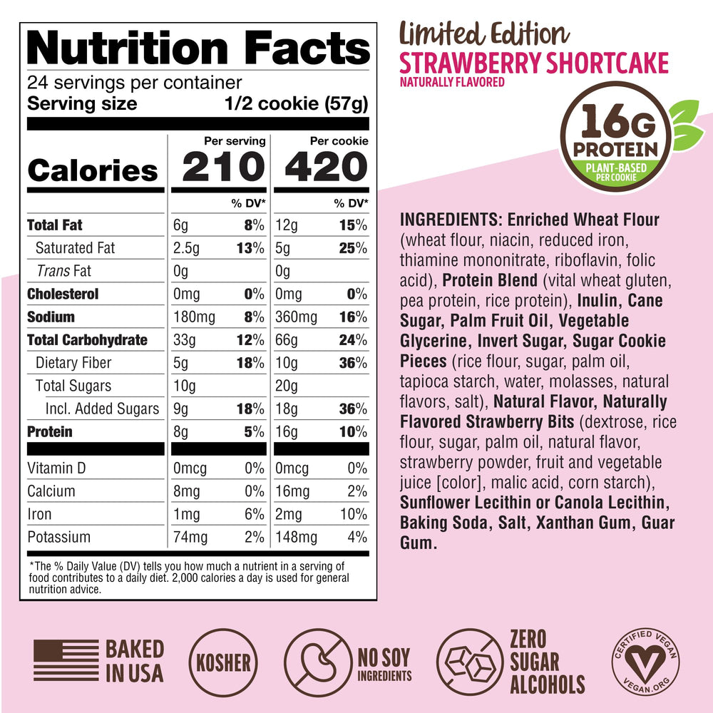 Lenny & Larry's galleta junto a una taza para comparar tamaño y porción nutritiva