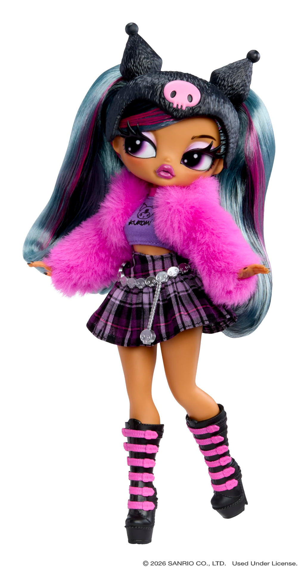L.O.L. Surprise! Kuromi exhibida en vitrina como pieza de colección llamativa