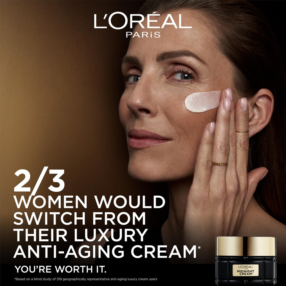 L'Oreal Paris crema en ambiente de dormitorio para reparación nocturna