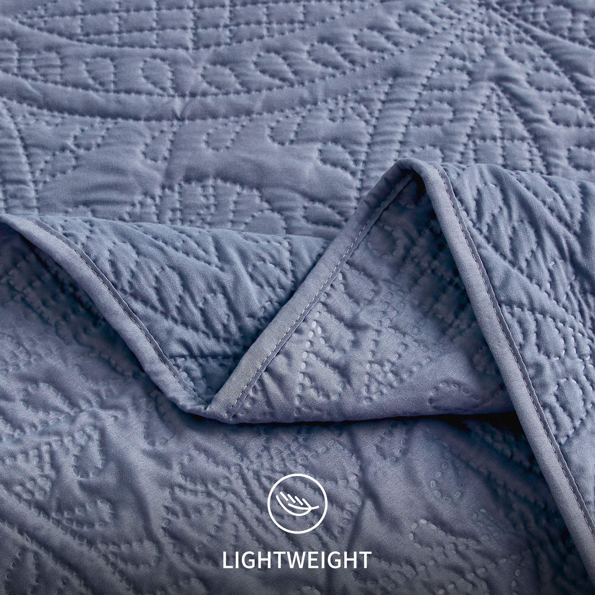 Love's cabin folded quilt compact packaging for easy storage and travel