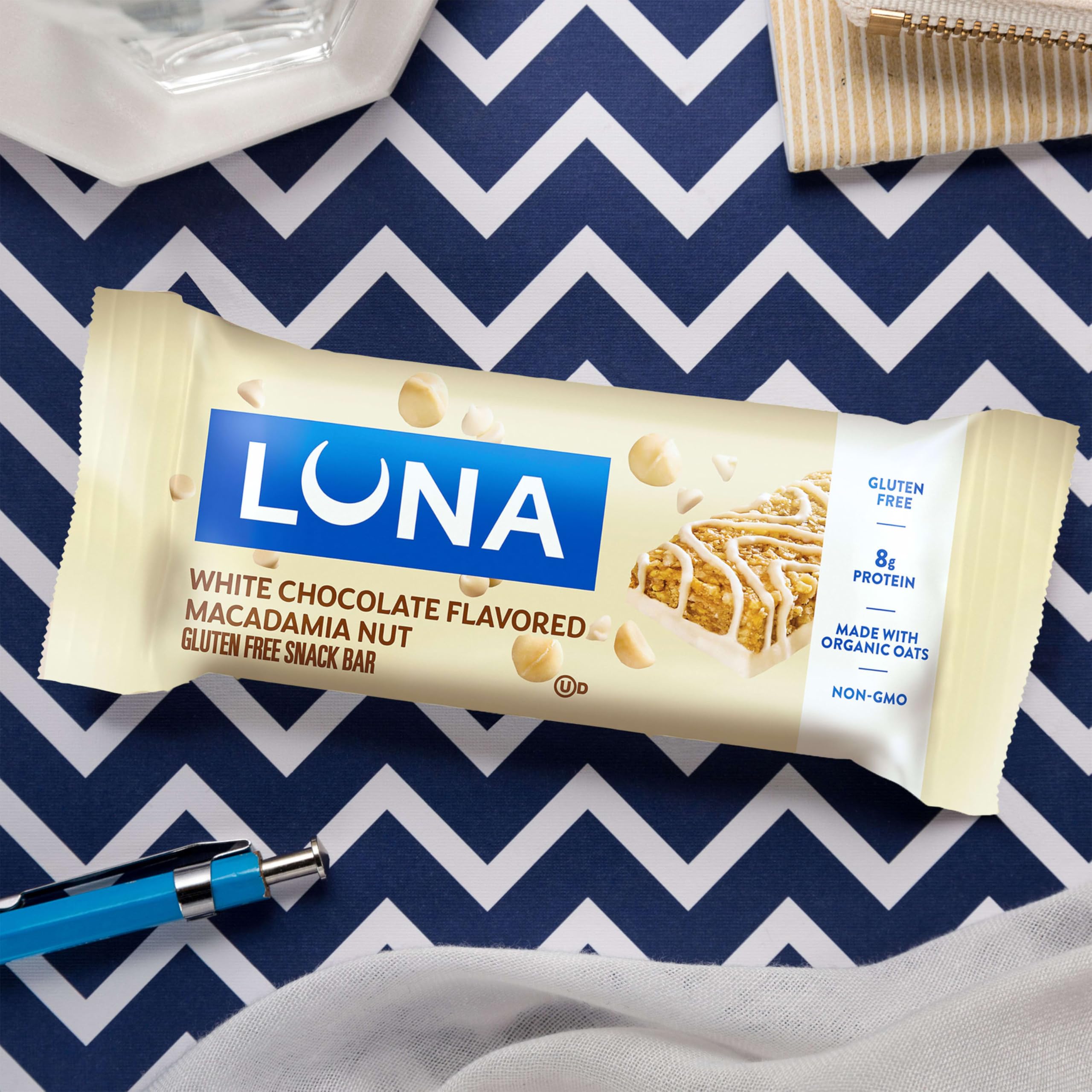 Luna Bar barrita dentro de una mochila lista para viaje o excursión