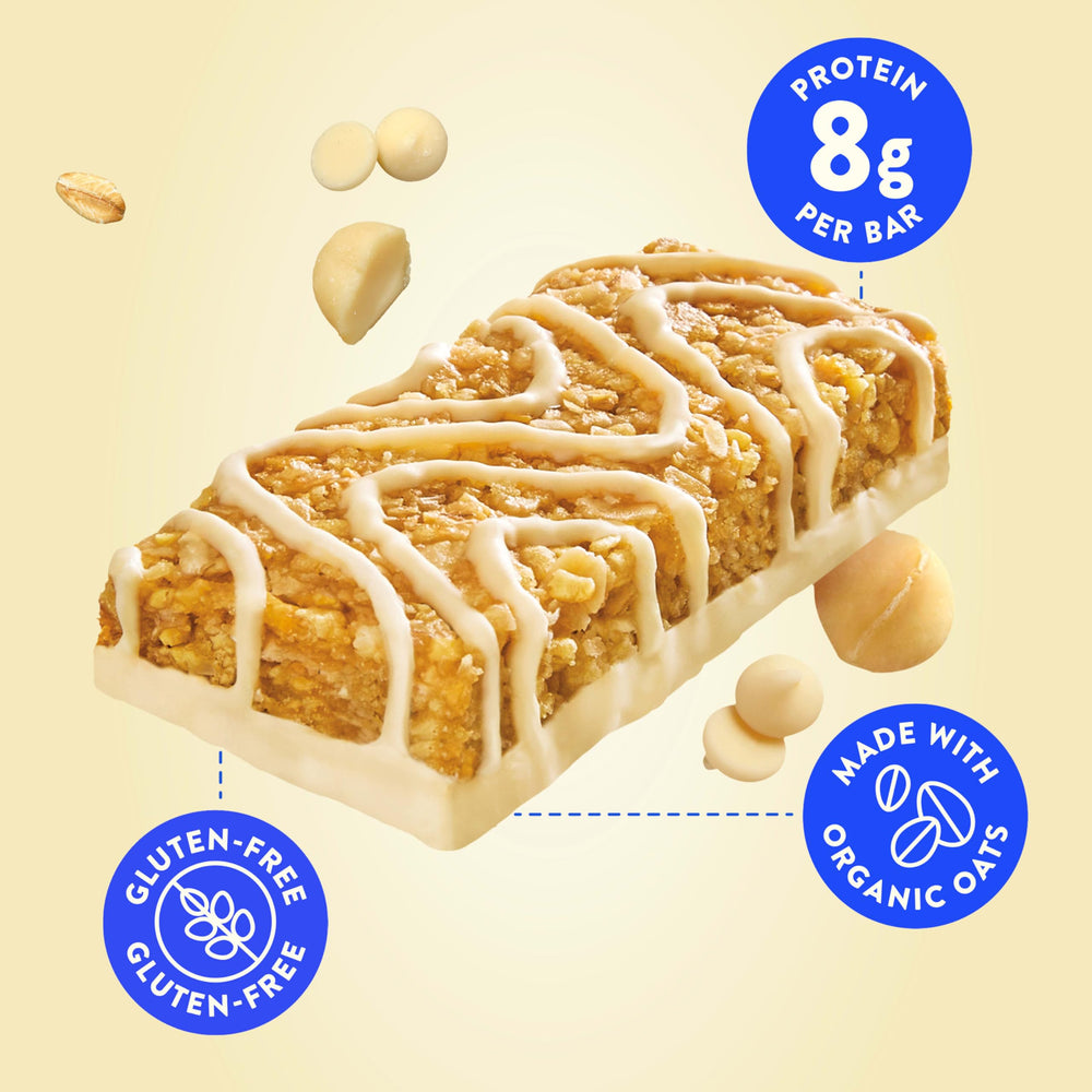 Luna Bar porción en mano lista para llevar como snack práctico