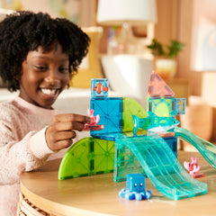 MAGNA-TILES primer plano tentáculos blandos del pulpo, detalle sensorial seguro