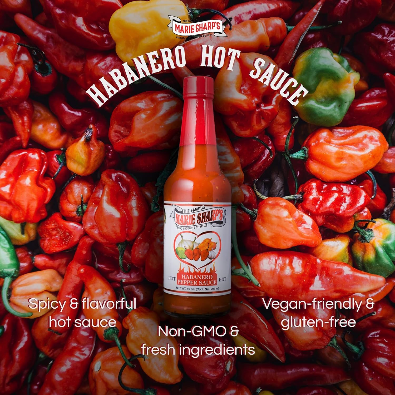 Marie Sharp's botella servida sobre mesa, añade picante balanceado al plato