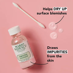 Mario Badescu sedimento rosado en el fondo de la botella mostrando textura activa