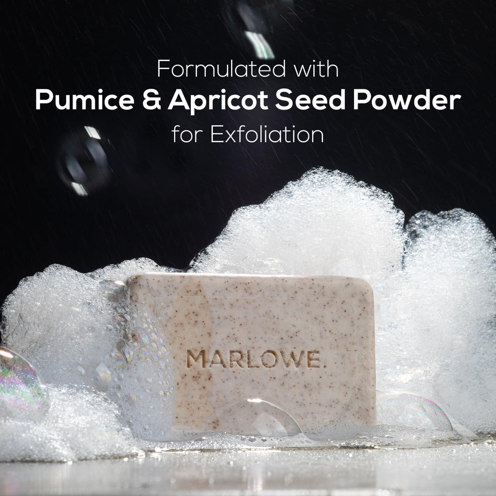 MARLOWE barra en mano durante ducha para limpieza efectiva