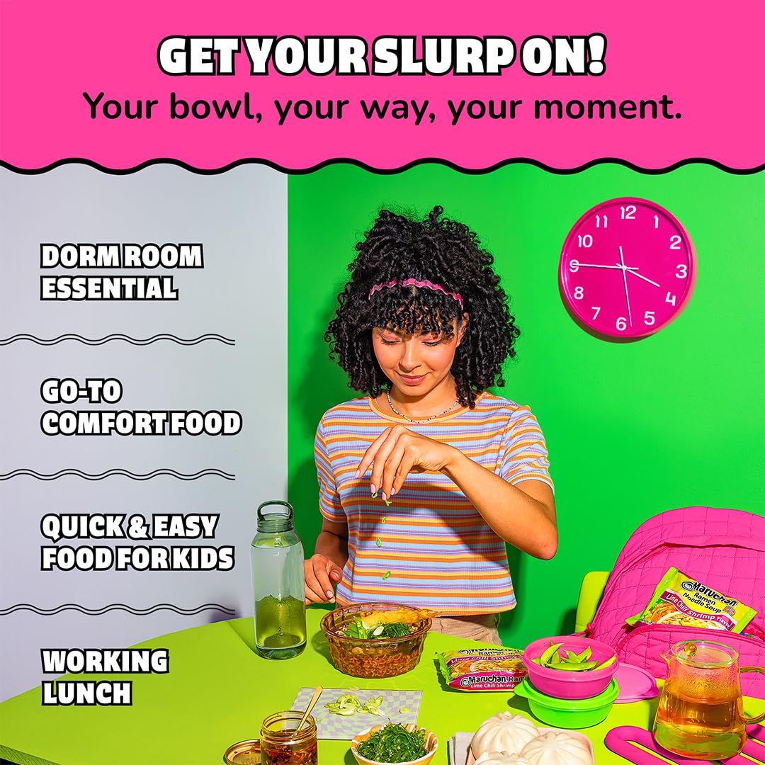 Maruchan bowl con verduras y huevo para personalizar y aumentar proteínas