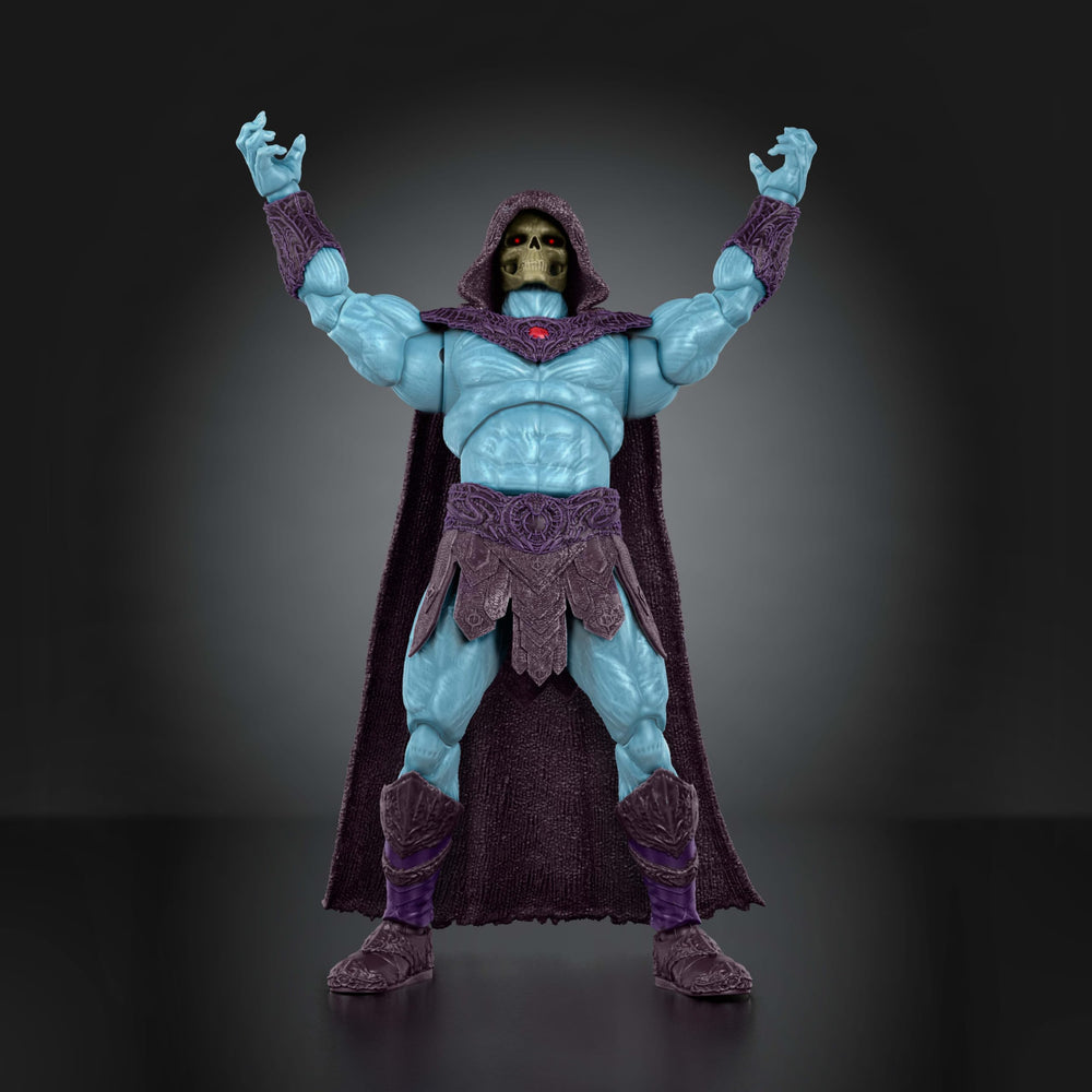 Masters of the Universe Skeletor beside a standard figure for scale and collection planning