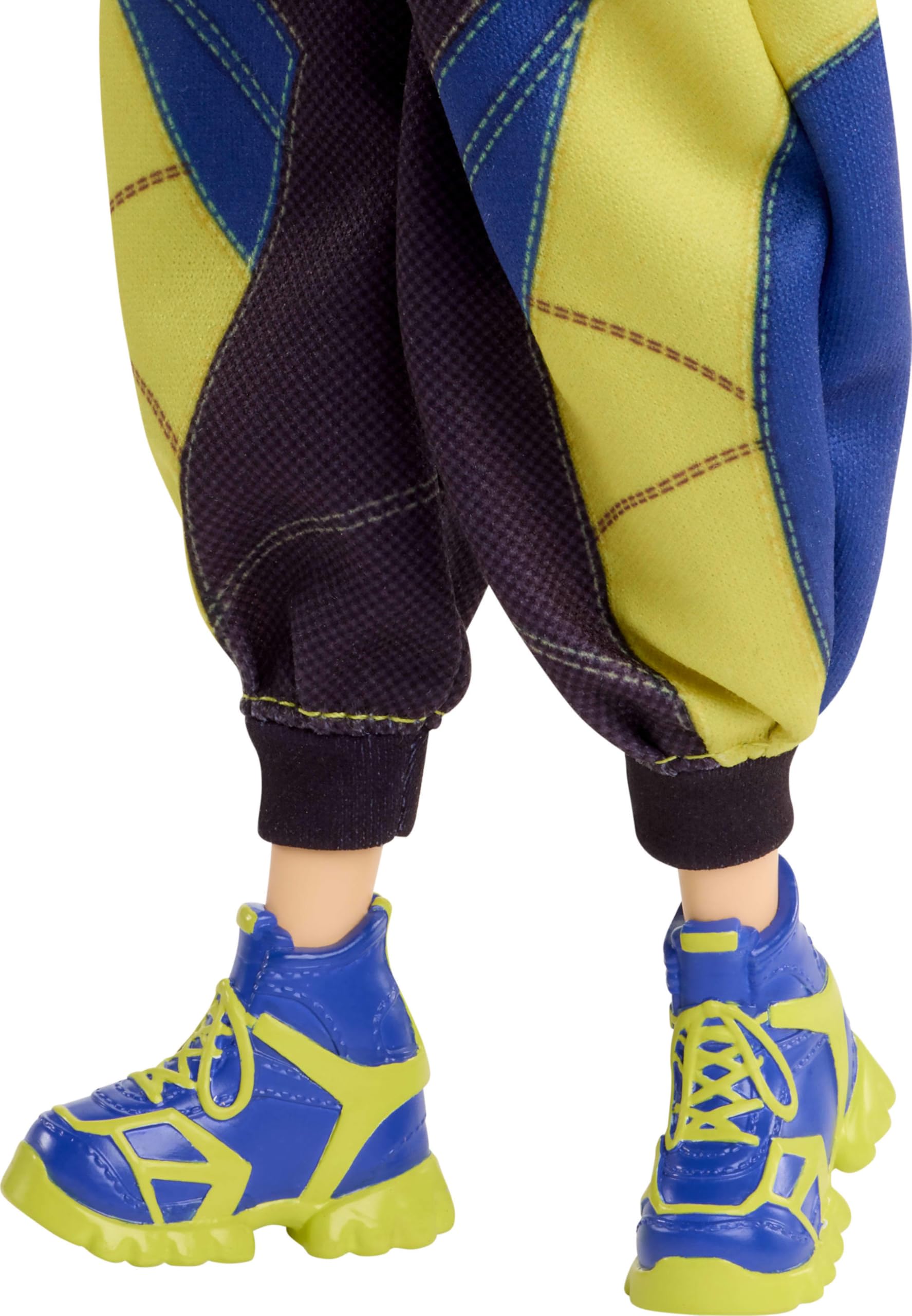 Mattel Zoey Spirit Blades y norigae en primer plano, piezas para juego