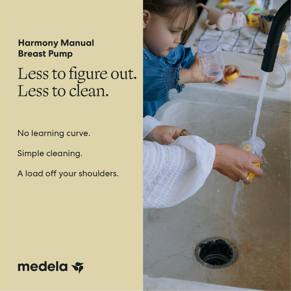 Medela Harmony en mano durante la extracción para control manual