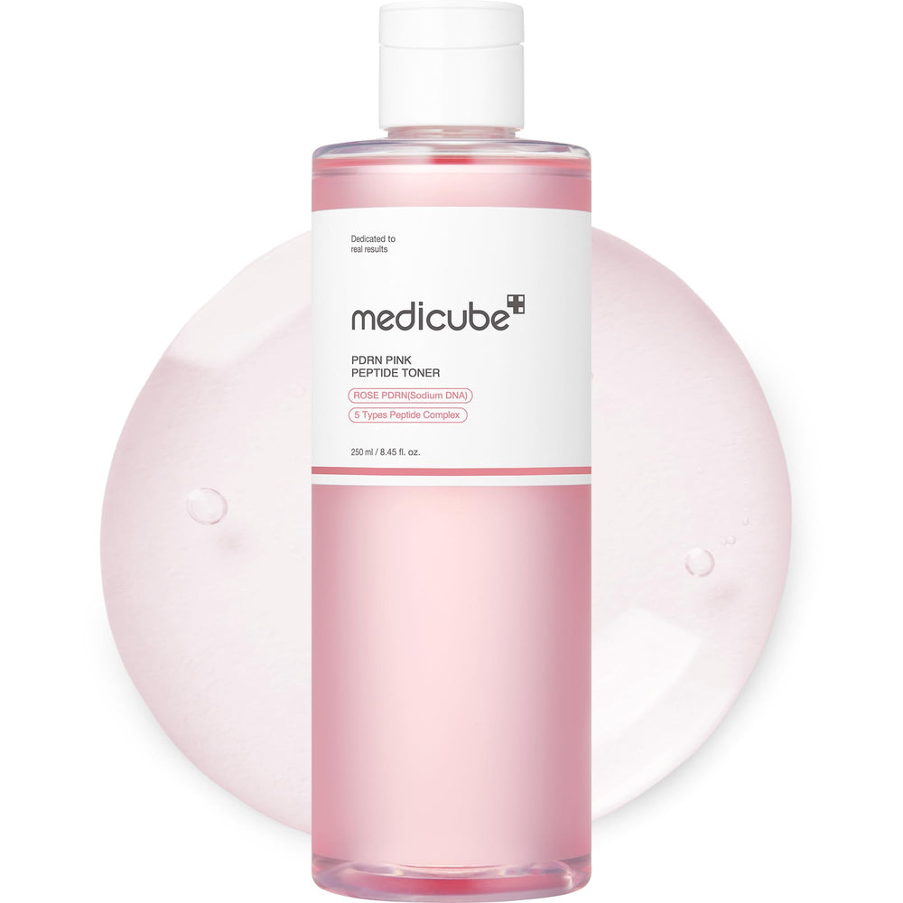 medicube tónico PDRN Rose frontal del envase mostrando color rosa y diseño elegante