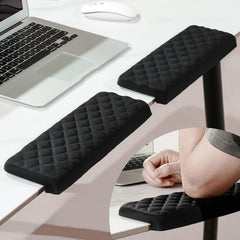MEKASS vista frontal del par de cojines en L mostrando color Diamond Black y comodidad