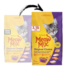 Meow Mix primer plano de croquetas que resalta textura crujiente y atractivo para el gato