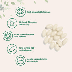 Micro Ingredients softgels en mano para comparación de tamaño y facilidad de uso