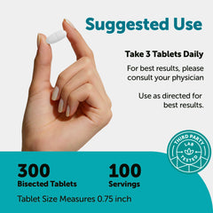 Micro Ingredients tableta en mano para comparar tamaño y facilidad