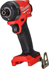 Milwaukee 2953-20 side view highlighting 4.47-inch length for tight spaces benefit