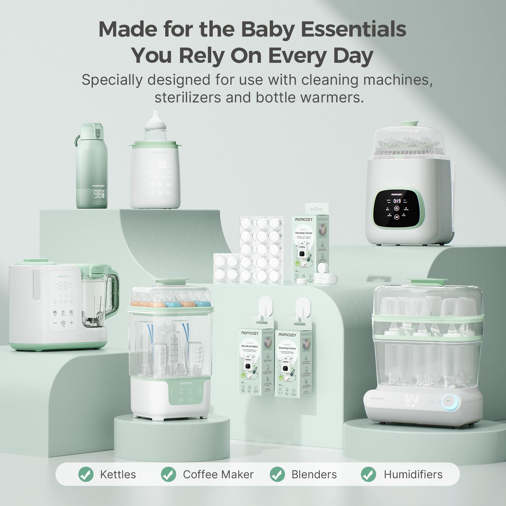 Momcozy tableta disolviéndose en agua caliente, limpieza rápida