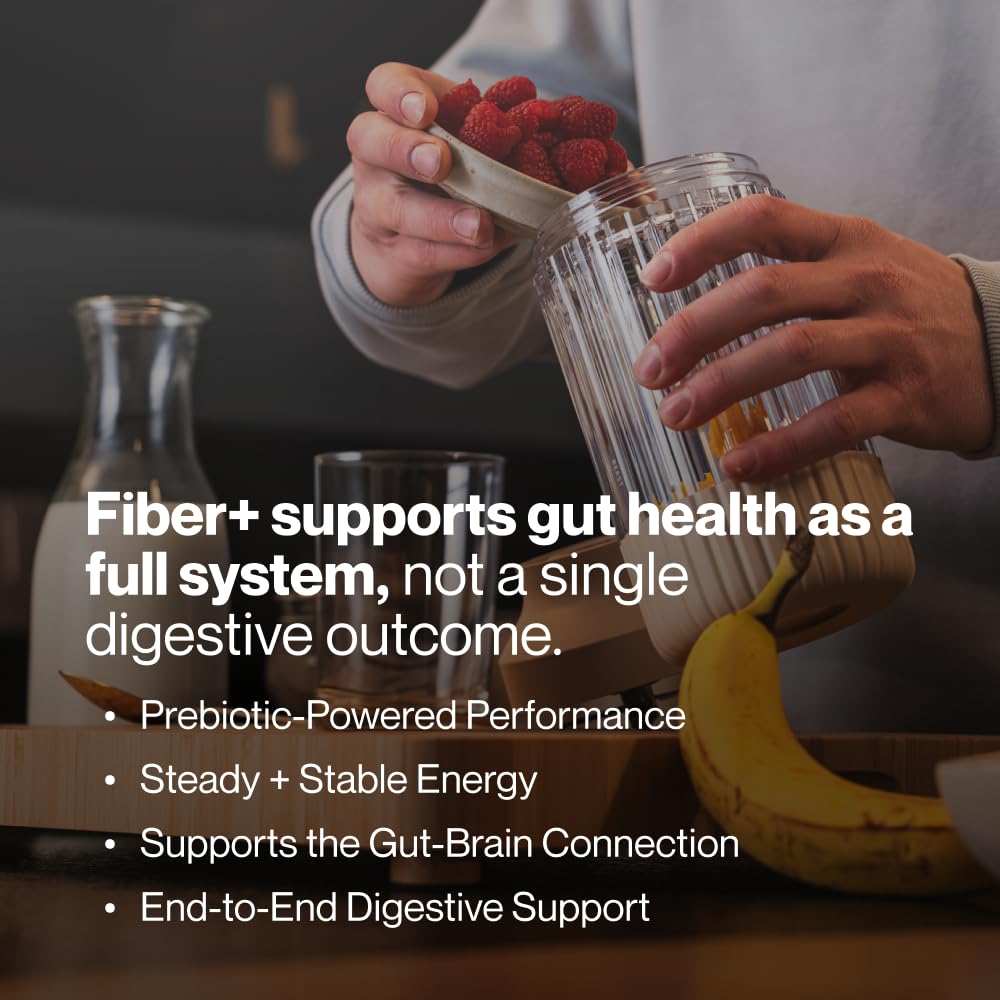Momentous Fiber+ mezclado en un vaso de agua, hidratación instantánea y comodidad