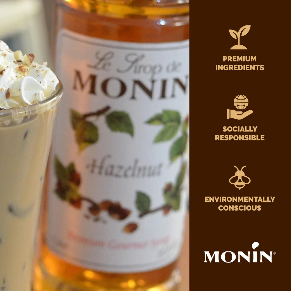 Comparación de tamaño Monin 1 L junto a una taza para ver la capacidad y duración