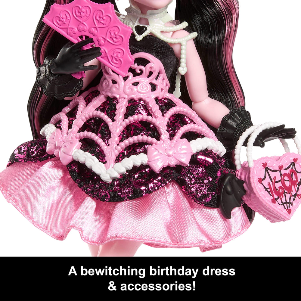 Monster High Draculaura tacones y bolso detallados para combinar atuendos