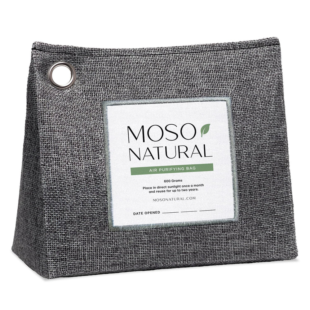 MOSO NATURAL bolsa frontal mostrando etiqueta y tamaño, refresca ambientes grandes
