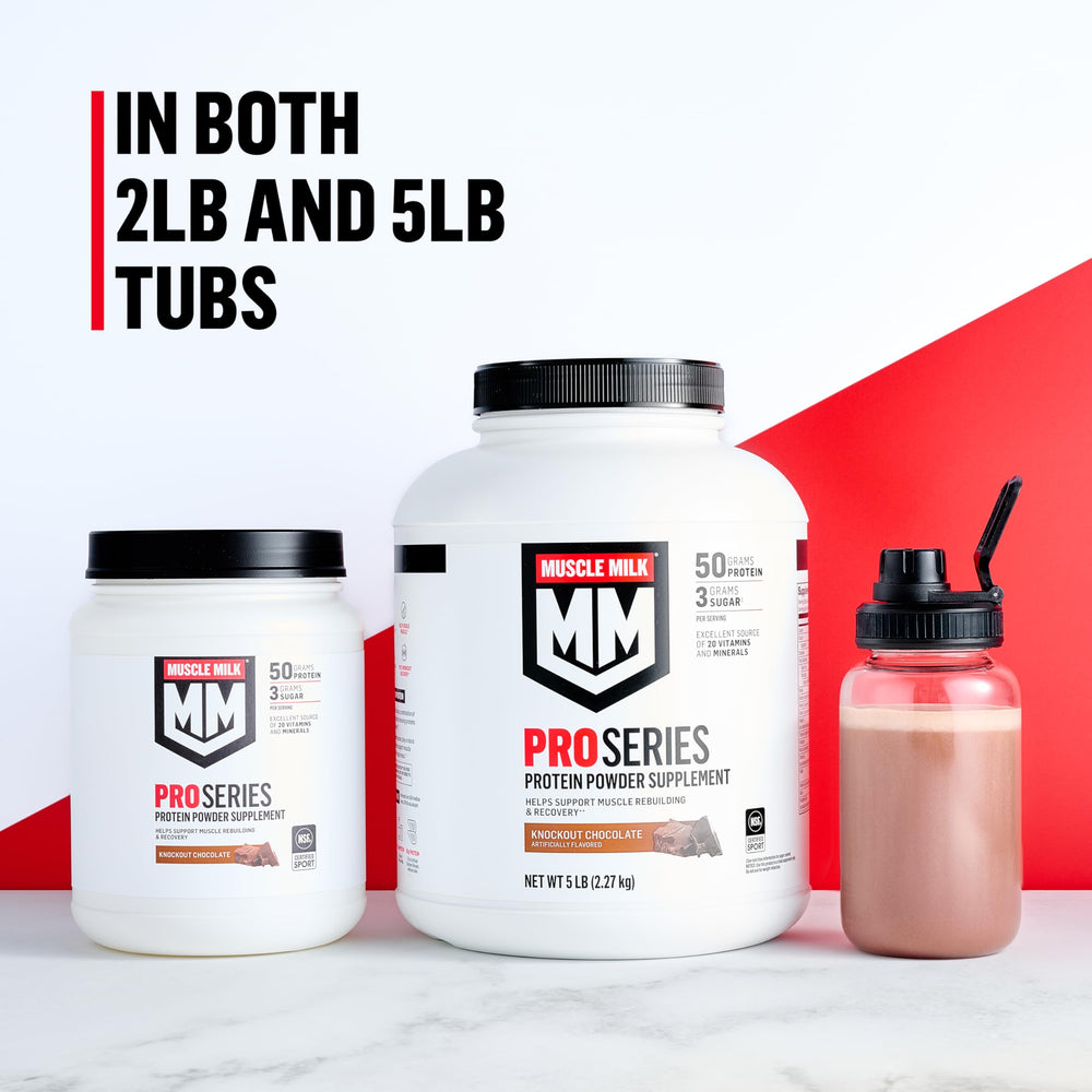 Persona tras entrenamiento disfrutando Muscle Milk, recuperación práctica