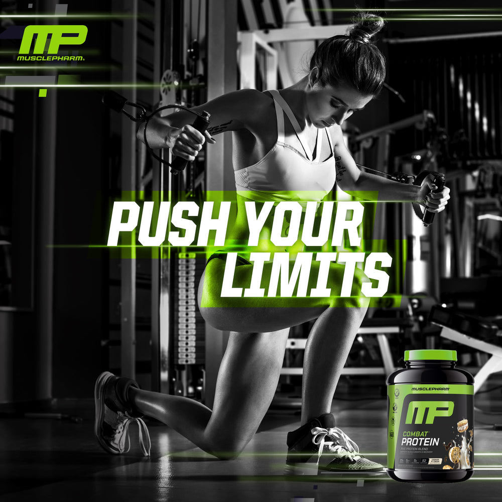 MusclePharm uso en gimnasio junto a mancuernas para contexto de entrenamiento