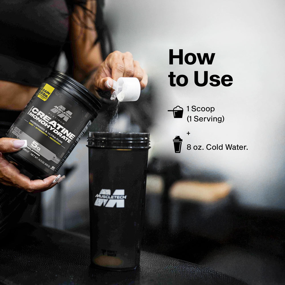 MuscleTech bote en estantería de gimnasio, aspecto profesional y almacenamiento