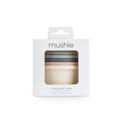 mushie en habitación infantil, ambiente calmado y estético para juego