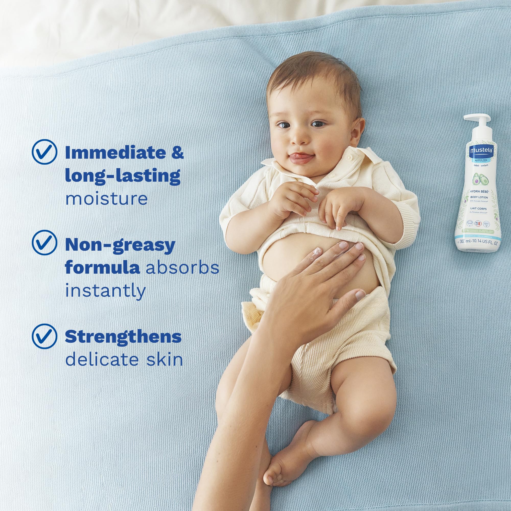 Mustela piel de bebé tras aplicar loción aspecto suave y flexible