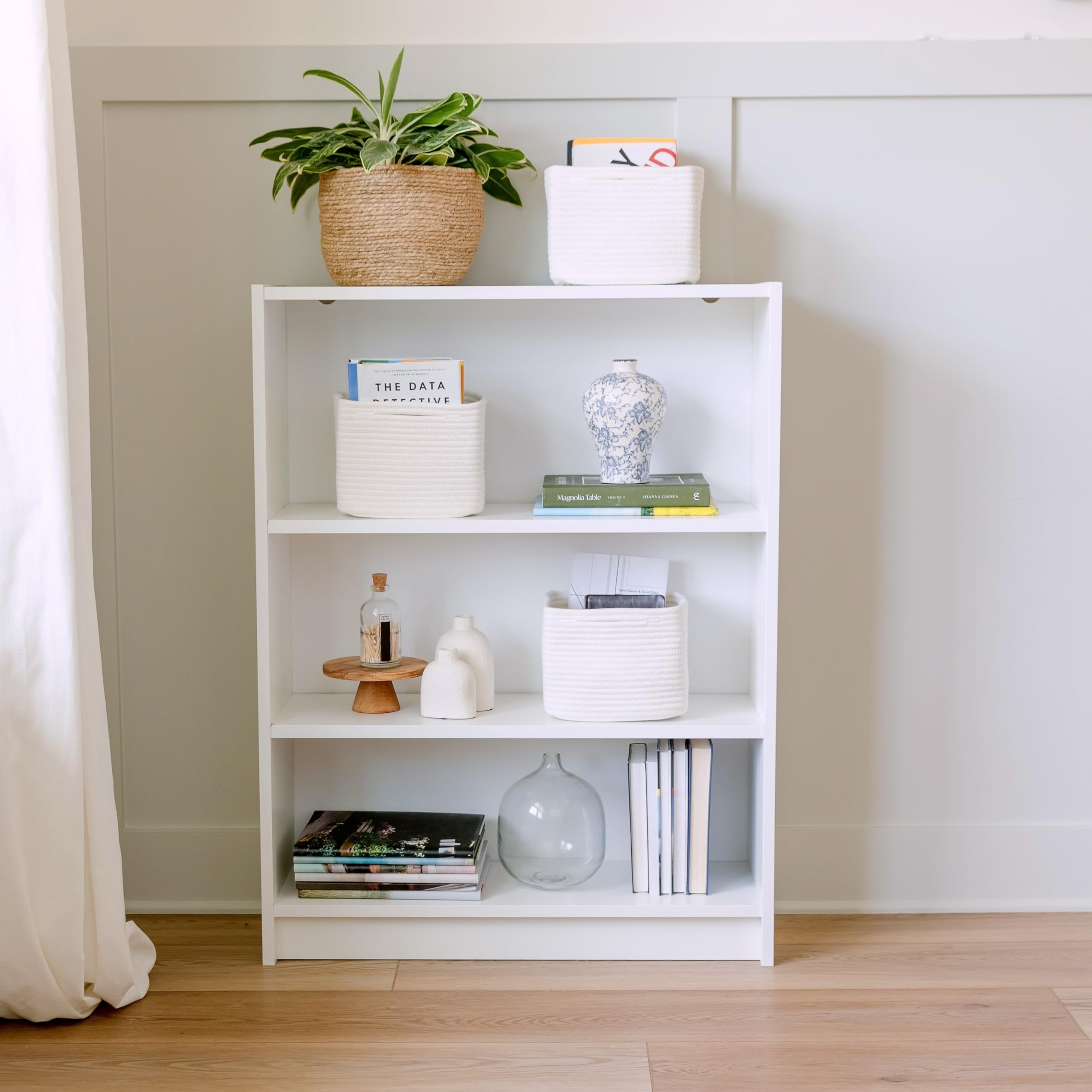 NaturalCozy cesta usada en baño con toallas mostrando uso versátil