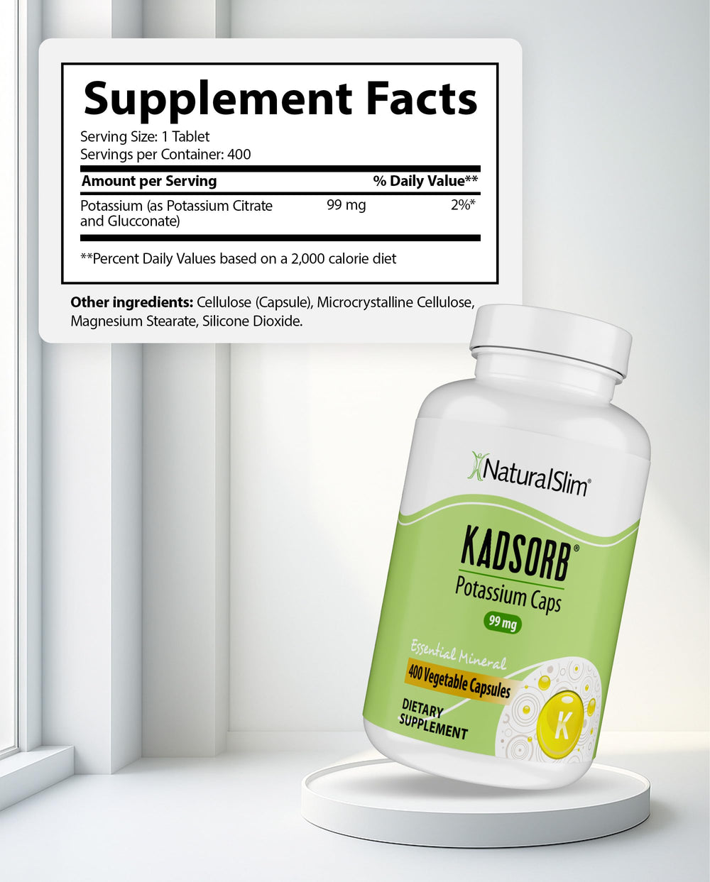 NaturalSlim cápsulas extendidas sobre superficie para ver cantidad y forma