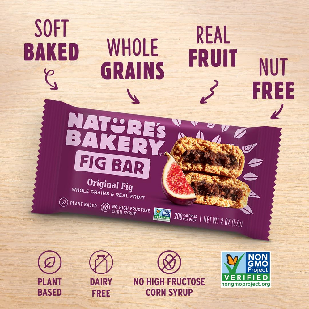 Nature's Bakery barrita en mano para mostrar tamaño y porción conveniente