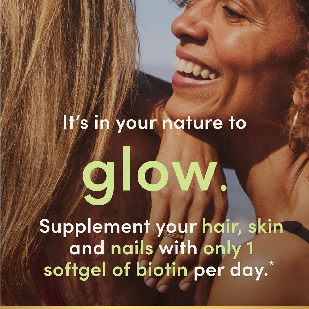 Nature's Bounty envase abierto con softgels visibles para uso diario