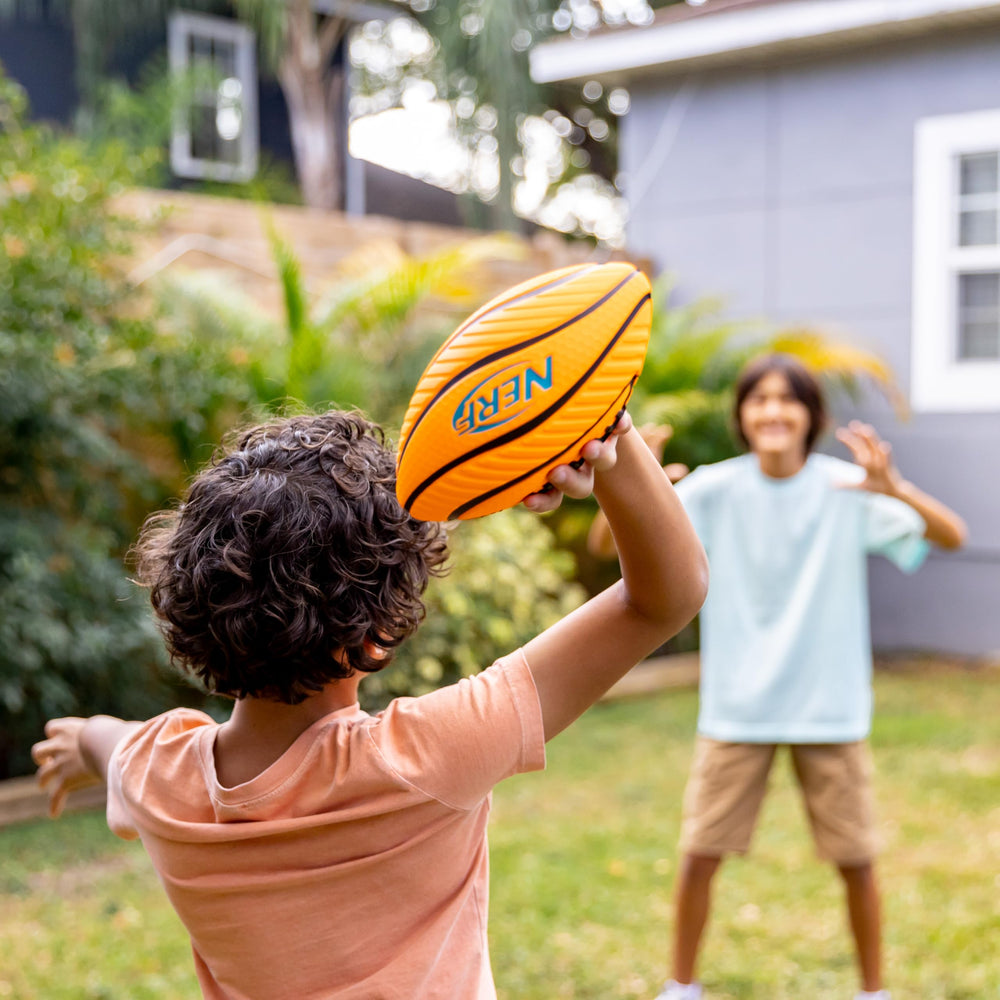 NERF etiqueta con dimensiones 8.5 pulgadas y material duradero
