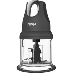Ninja imagen frontal del chopper gris mostrando el bol de 16 oz y eficiencia