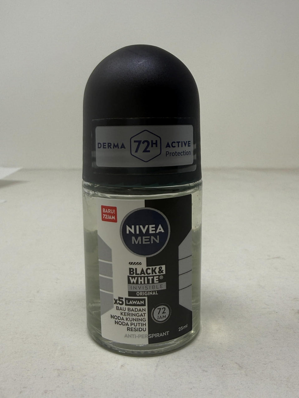 NIVEA Men detalle de la bola aplicadora que garantiza distribución suave y confort