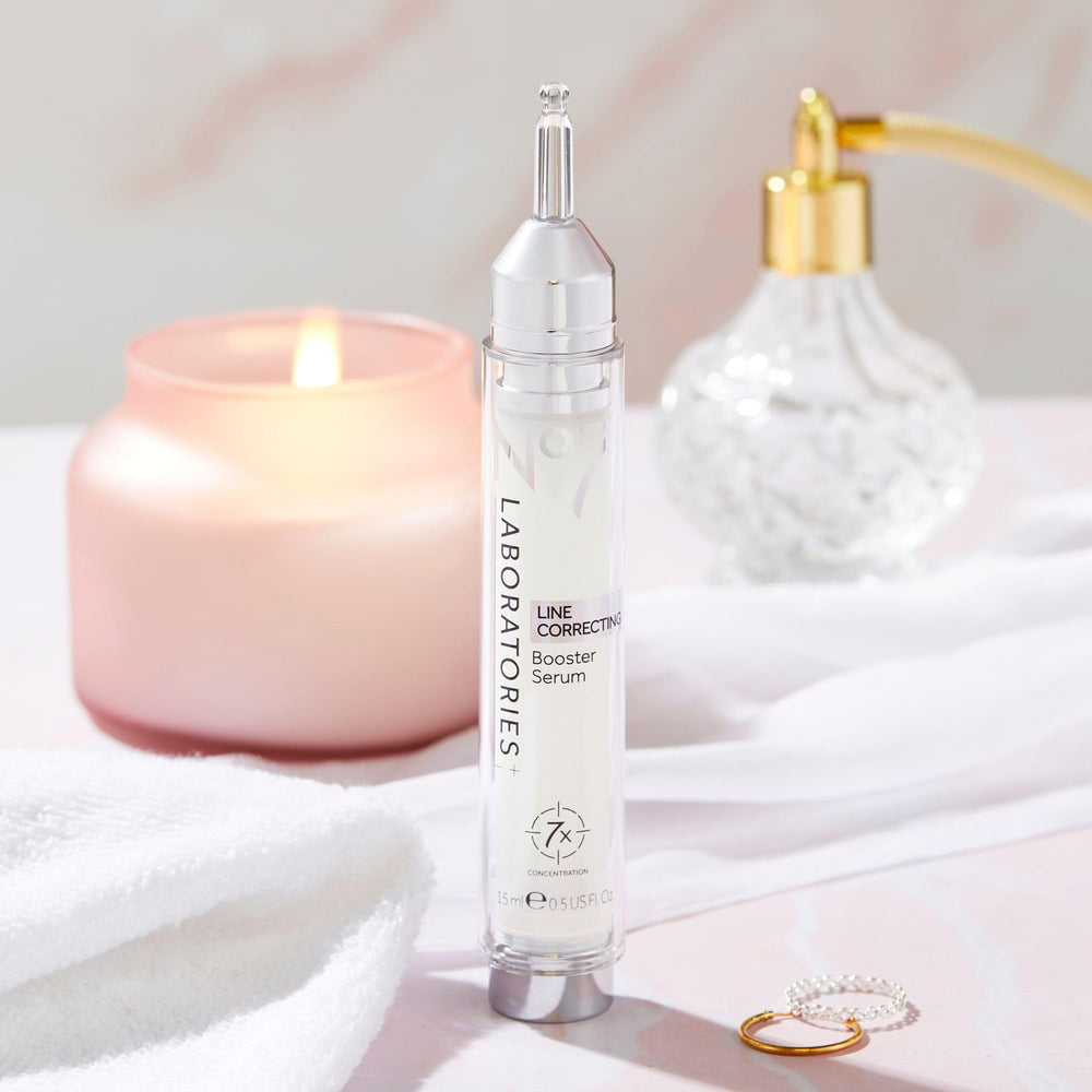 No7 serum durante la rutina de noche para potenciar reparación