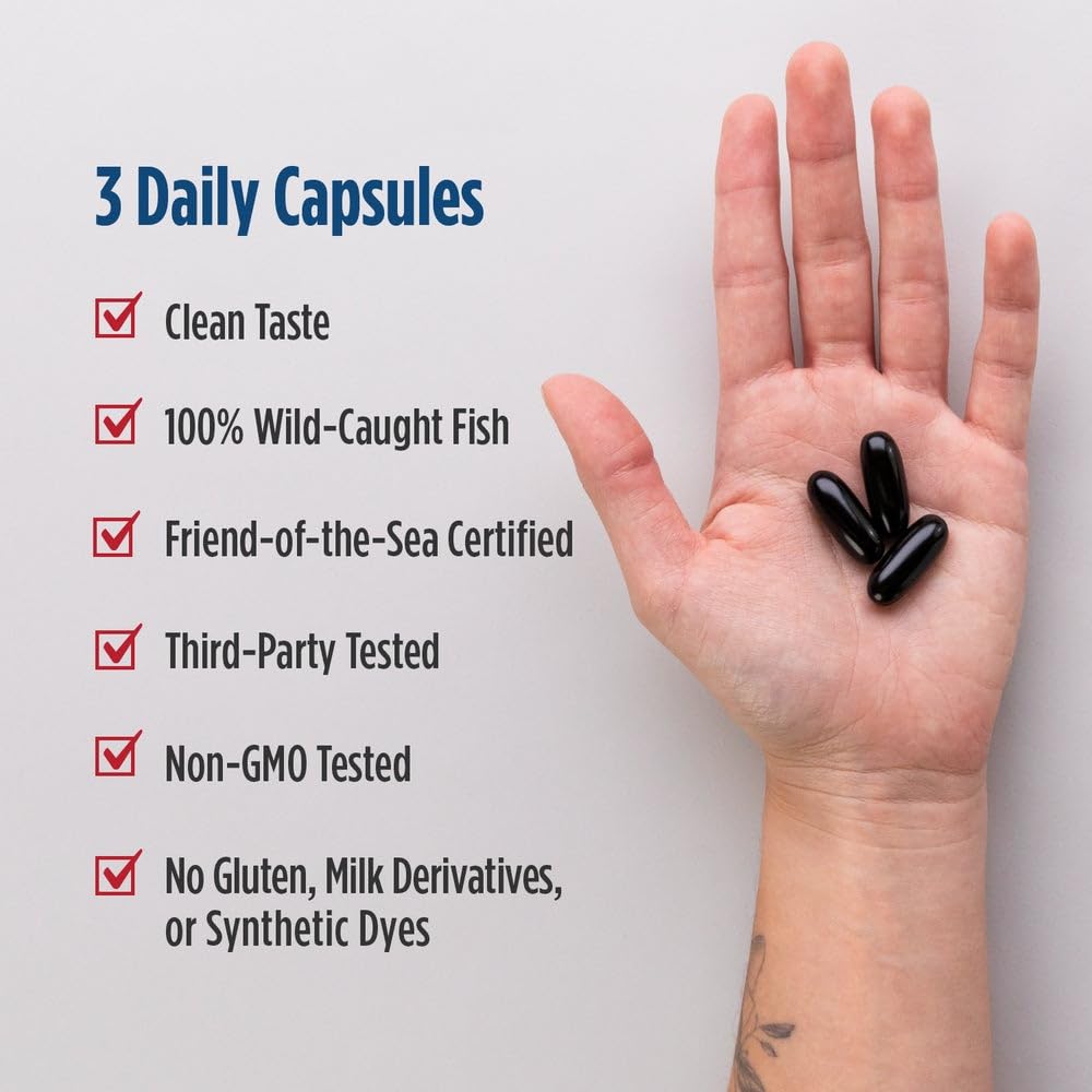 Nordic Naturals cápsula en mano para comparar tamaño y facilidad de uso
