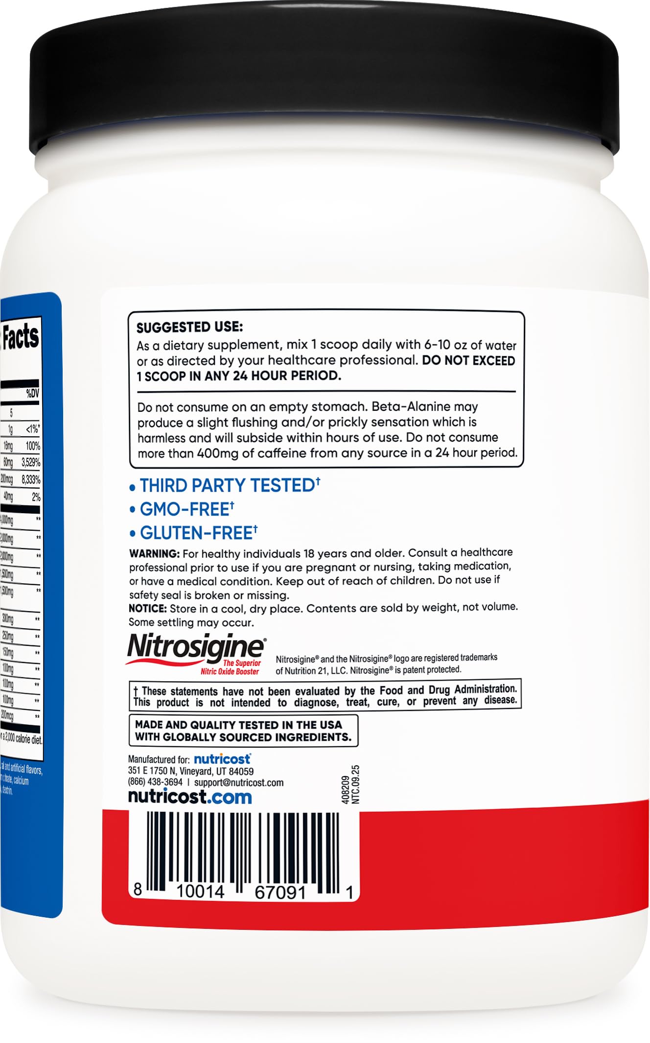Nutricost Pre-X Xtreme botella junto a una pesa para comparar tamaño y servicio