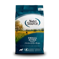 NutriSource frente del empaque 12LB mostrando información clave y conveniencia