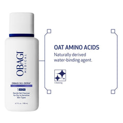 Obagi Medical mujer usando limpiador para demostrar limpieza diaria confortable