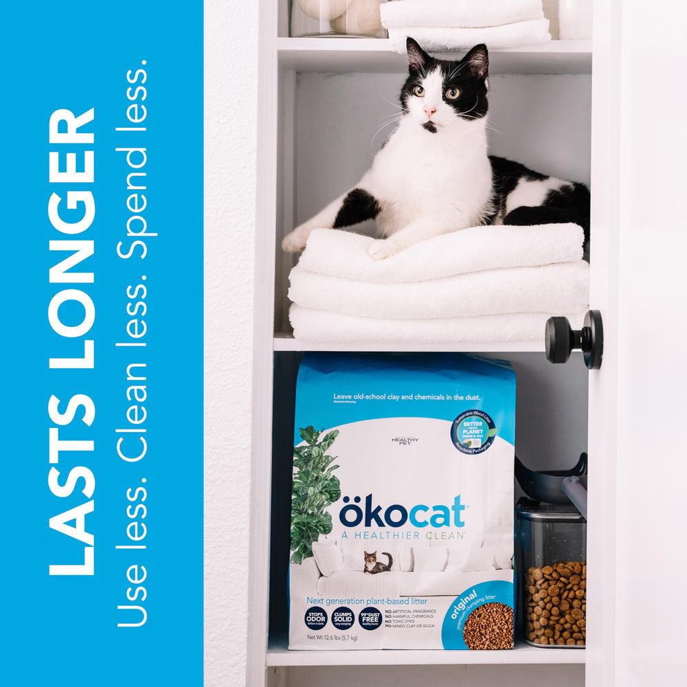 ÖKOCAT bolsa sostenida por mano que muestra ligereza y manejo cómodo