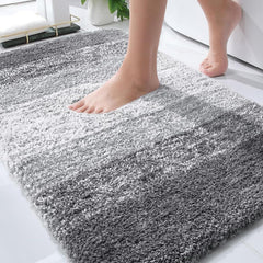 OLANLY alfombra frontal mostrando diseño y confort al llegar de la ducha