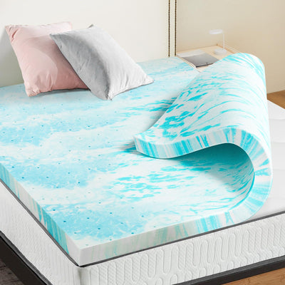OLIXIS close-up of gel-infused foam texture for cooler sleep