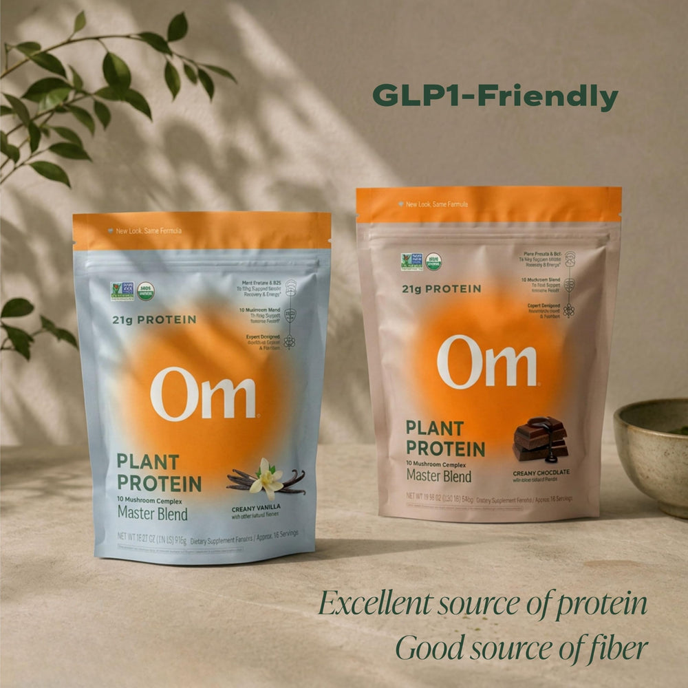 OM MUSHROOM SUPERFOOD conjunto de hongos orgánicos que ilustra origen y variedad